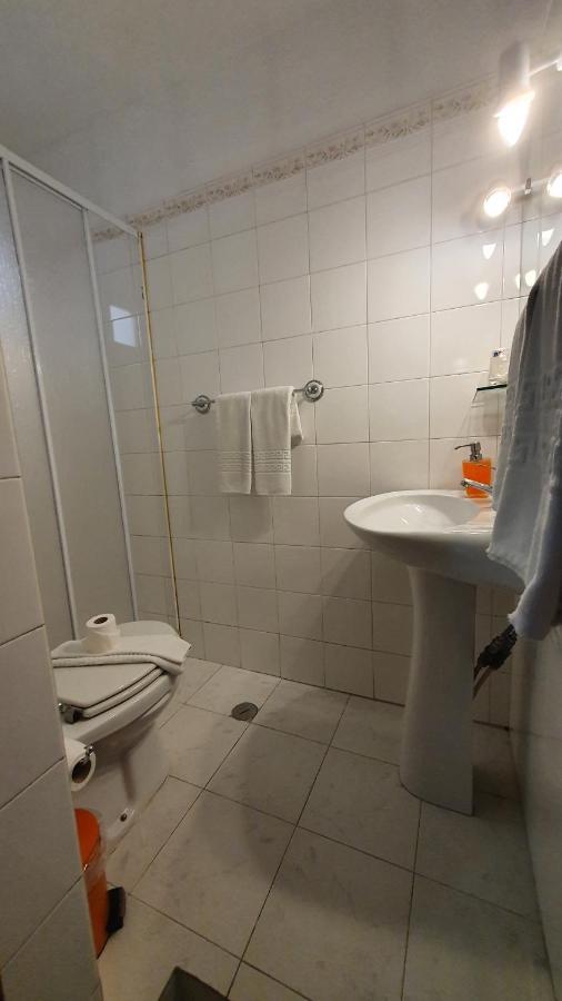 Hospedaria 5 Bicas Aveiro Eksteriør bilde