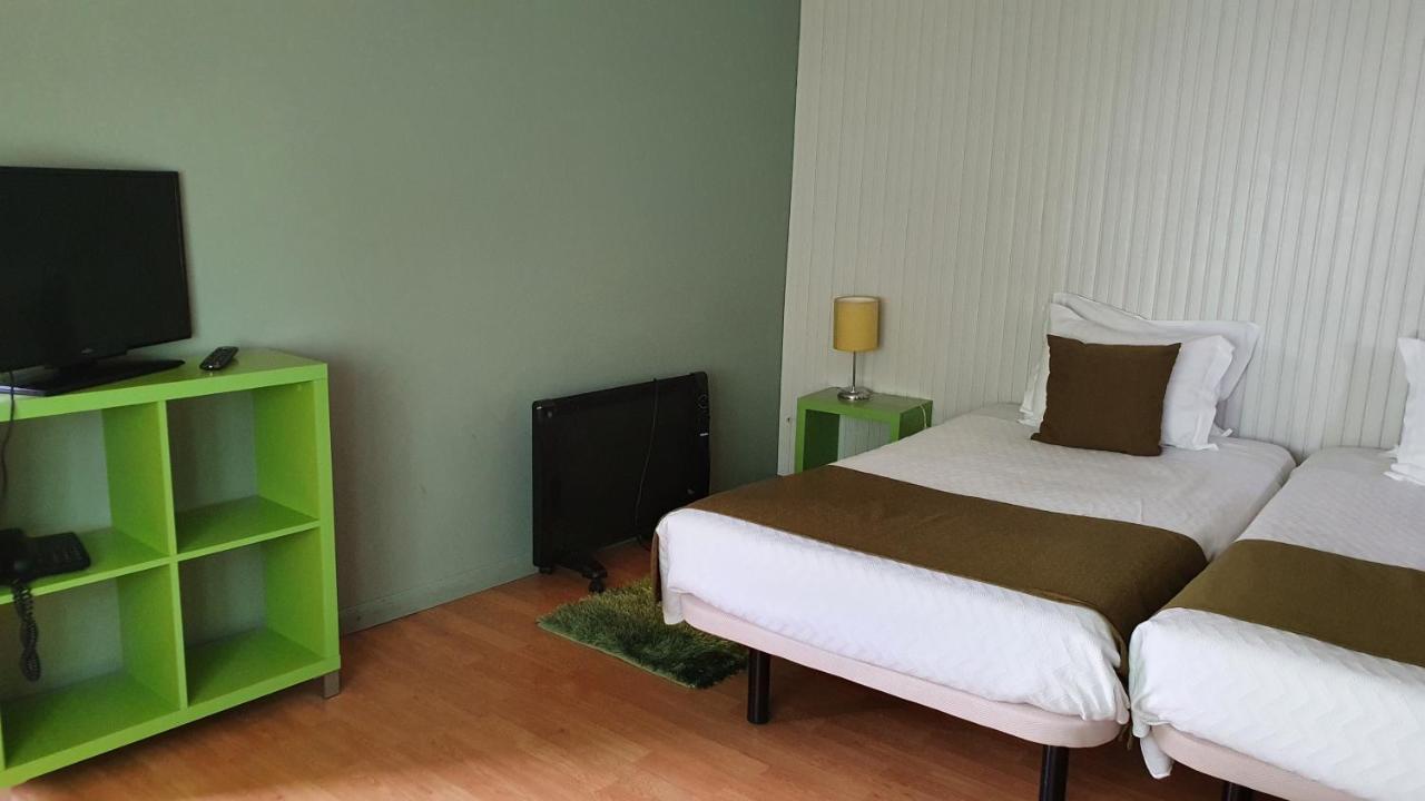 Hospedaria 5 Bicas Aveiro Eksteriør bilde
