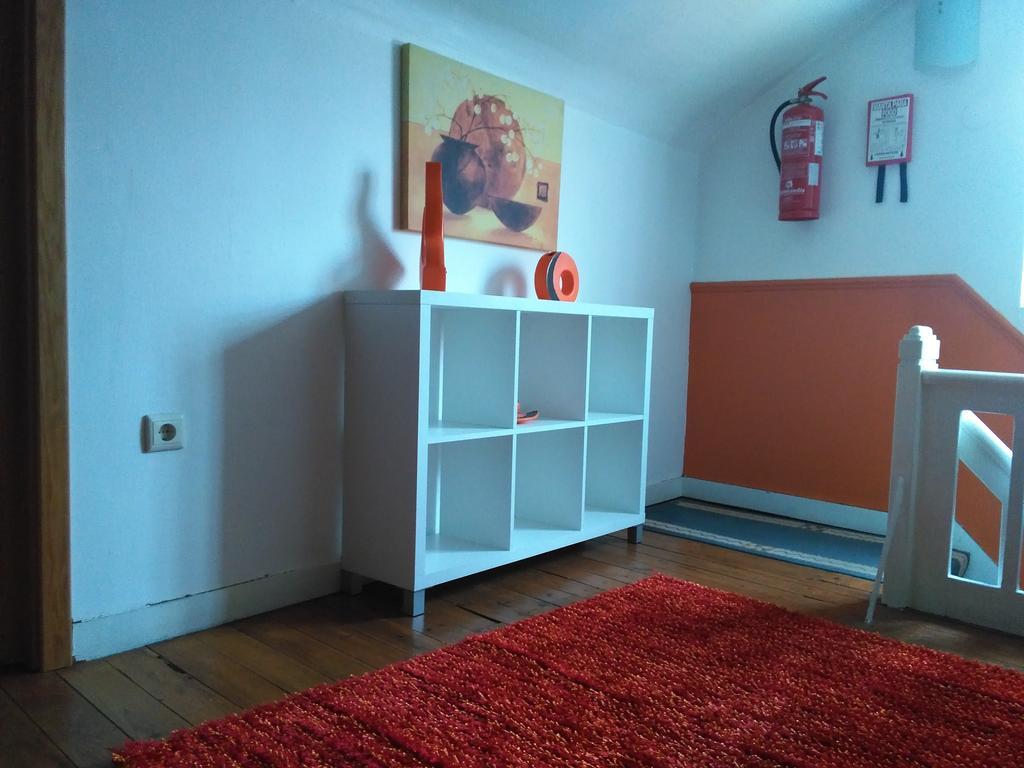 Hospedaria 5 Bicas Aveiro Eksteriør bilde